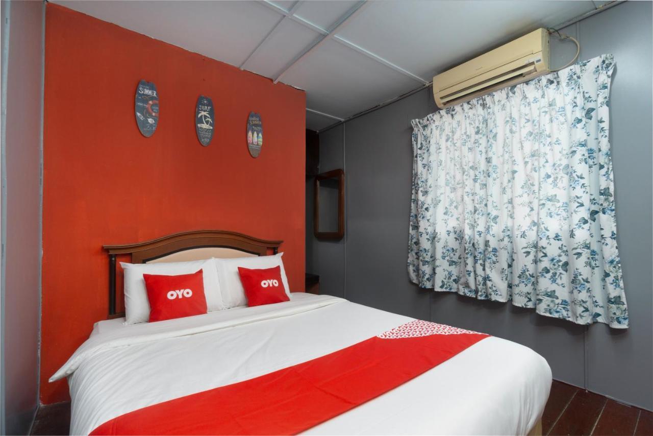 Oyo 89646 Panvill Resort Kampong Pasir Bogak Eksteriør bilde