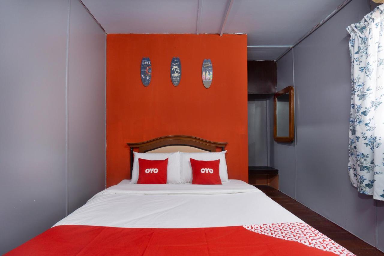 Oyo 89646 Panvill Resort Kampong Pasir Bogak Eksteriør bilde